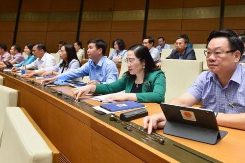 Quốc hội thông qua dự án Luật Sửa đổi, bổ sung về Tần số vô tuyến điện