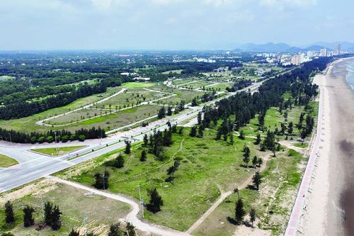 Đề nghị thu hồi 15,2 ha đất vàng của Golf biển Cửa Lò
