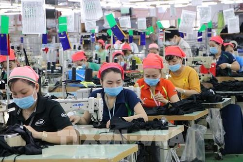 Đề xuất các giải pháp để doanh nghiệp thích ứng với khủng hoảng COVID-19
