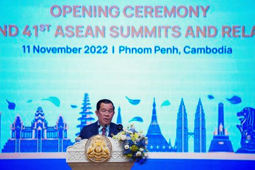 Khai mạc Hội nghị Cấp cao ASEAN lần thứ 40, 41