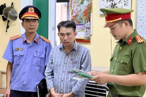 Khởi tố 'thầy phong thủy' lừa đảo 2,4 tỷ đồng của một phụ nữ