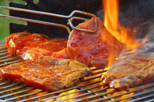 WHO chính thức công nhận 8 thực phẩm gây ung thư hàng đầu: Người khôn đã dừng ăn lâu rồi