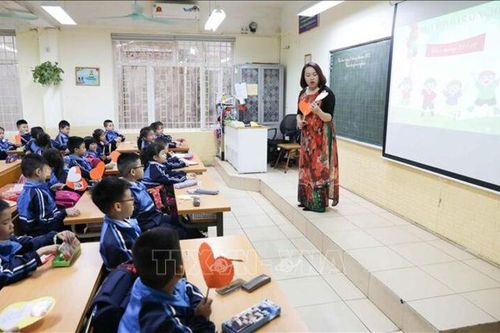 Thực hiện đầy đủ, nghiêm túc, không được cắt xén Chương trình giáo dục phổ thông mới