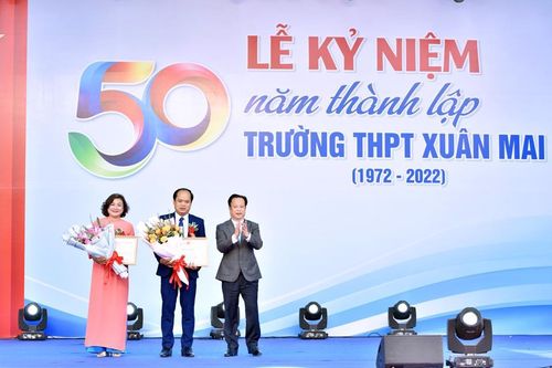 Trường THPT Xuân Mai- 50 năm 'Hành trình sắc màu'