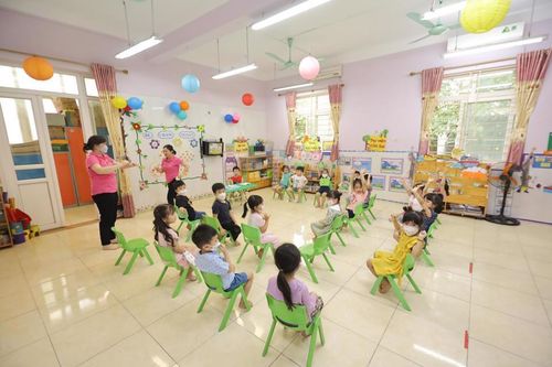 Ngăn 'dòng lũ' giáo viên nghỉ việc