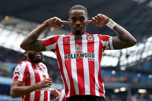 Động đất ở Etihad, Brentford quật ngã Man City 2-1