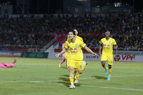 Chấn thương trở nặng, Công Phượng sớm chia tay V.League 2022