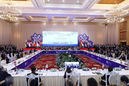 Những hình ảnh tại Hội nghị Cấp cao ASEAN-Đông Á lần thứ 17