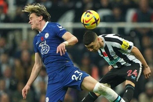 Đánh bại Chelsea, Newcastle áp sát ngôi nhì bảng