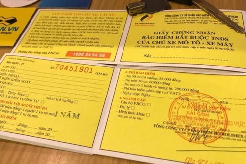 Bỏ bảo hiểm bắt buộc cho xe máy