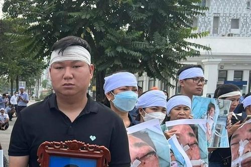 Hoãn phiên xử 2 bố con đánh chết người trước VKSND huyện