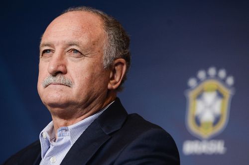 HLV Scolari giải nghệ