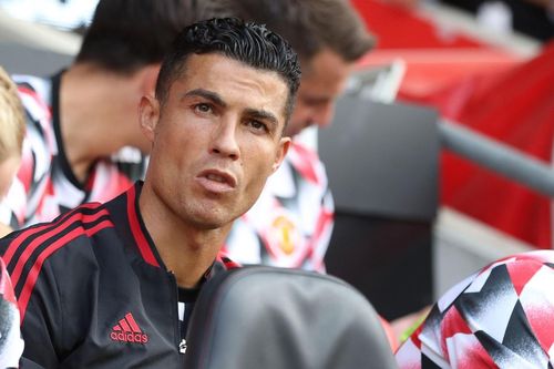 MU ra thông báo về Ronaldo