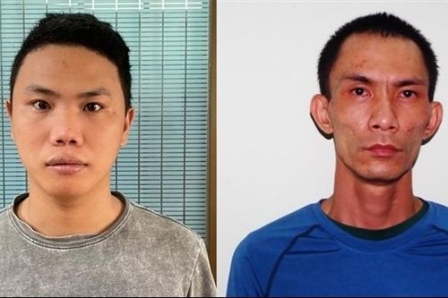 Truy bắt 'đá xế' chuyên nghiệp, 'lòi' ra 4 xe máy và 5 khẩu súng