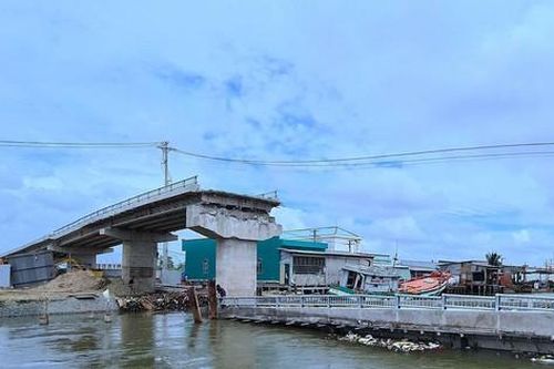 Bí thư Tỉnh ủy Cà Mau yêu cầu sớm khắc phục sự cố sập cầu Cái Đôi Vàm