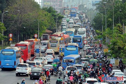 Đề xuất cấm xe khách giường nằm vào trung tâm TP.HCM từ 15/12