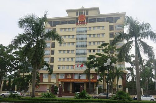 Hàng loạt giám đốc doanh nghiệp ở Nghệ An bị tạm hoãn xuất cảnh