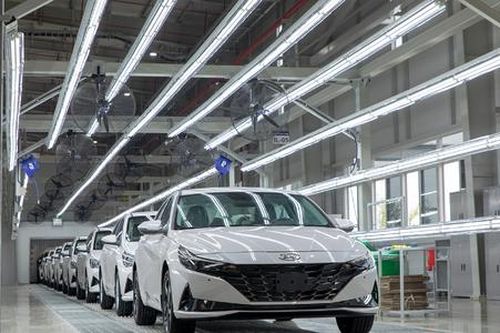 Khánh thành nhà máy sản xuất ô tô Hyundai lớn nhất Việt Nam