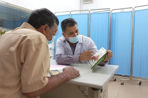 Khám sàng lọc phát hiện sớm ung thư tiền liệt tuyến cho 2.000 người