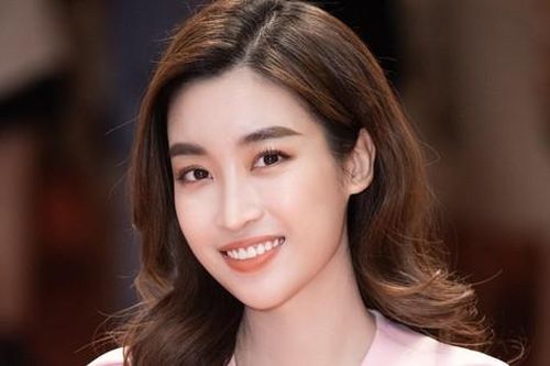 Nàng hậu tiết kiệm nhất gọi tên Đỗ Mỹ Linh: Làm dâu hào môn vẫn thích mặc đồ cũ