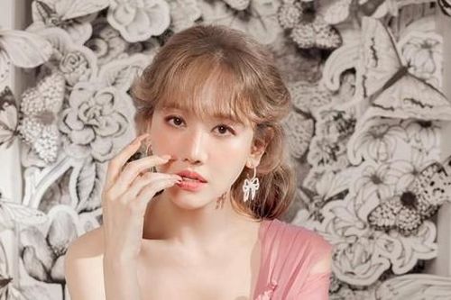 Khán giả đã giải mã được nguyên nhân khiến Hari Won than thở buồn bã lúc đêm muộn?