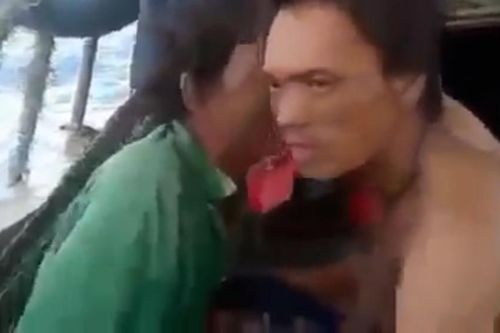 Cà Mau chỉ đạo khẩn vụ người đàn ông bị hành hung trên biển