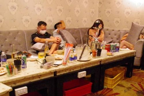 Phát hiện nhiều người nước ngoài dương tính với ma túy trong quán Boss Restaurant & KTV