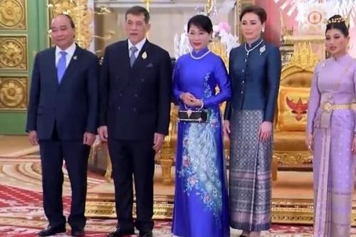 Chủ tịch nước mời Nhà vua và Hoàng hậu Thái Lan thăm Việt Nam