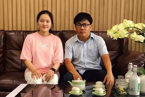 Thầy gỡ hòn đá tảng, nuôi dưỡng cho tôi tình yêu văn học