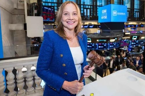 'Bà đầm thép' General Motors Mary Barra: 'Kinh doanh xe điện sẽ có lãi vào năm 2025'