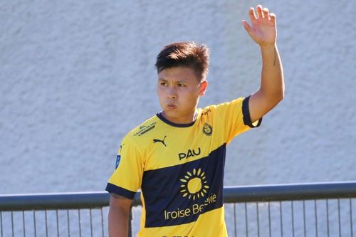 Pau FC vắng 2 trụ cột, Quang Hải có cơ hội đá chính