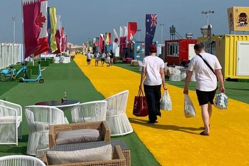 Cách chống mất nước dưới cái nắng Qatar