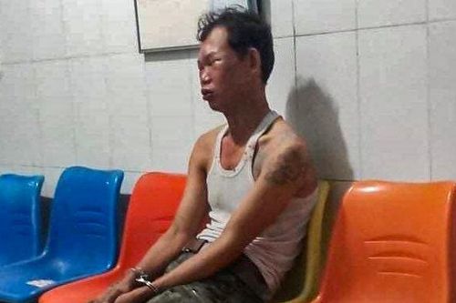 Dùng dao chém hàng xóm tử vong ở Khánh Hòa