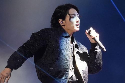 Jungkook (BTS) tỏa sáng ở lễ khai mạc World Cup 2022