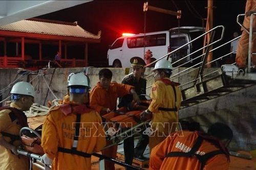 Đà Nẵng: Kịp thời cứu thuyền viên tàu nước ngoài gặp nạn trên biển