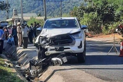 Nguyên nhân xe trưởng công an ở Thanh Hóa va chạm xe máy khiến 2 người tử vong