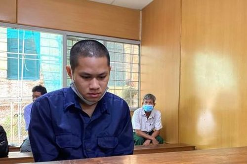 Lĩnh án chung thân vì tạt xăng thiêu chết bạn gái