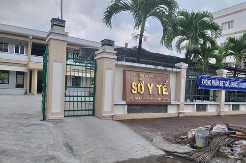 Kỷ luật nguyên Phó giám đốc Sở Y tế Cà Mau