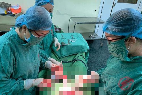 Hi hữu: Sản phụ mang thai đôi ở hai tử cung khác nhau