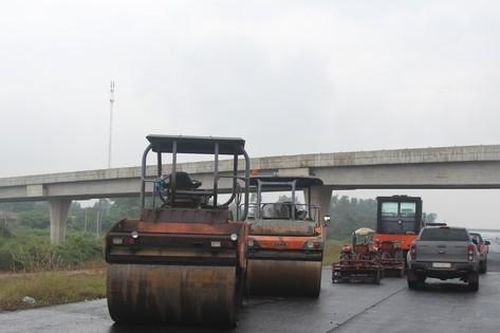 Bộ trưởng GTVT kiểm tra dự án: 'Báo cáo với thực tế khác nhau, tôi rất sốt ruột'