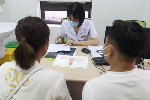 Nhập viện, cầu cứu bác sĩ vì sự cố sau khi tân trang vùng kín