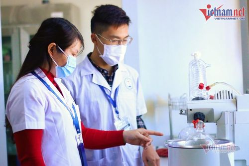 Chính thức công nhận đạt chuẩn 383 Giáo sư, Phó giáo sư năm 2022