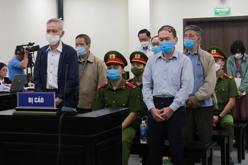 Cựu TGĐ Công ty Dược Cửu Long nói 'cho tôi một lạy xin lỗi'