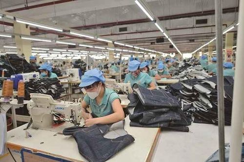 Được hỗ trợ tài chính, công nhân yên tâm đón Tết