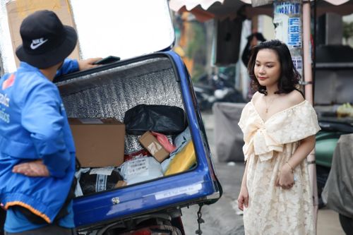 Hối hận sau những lần săn sale 'no bụng, đói con mắt'