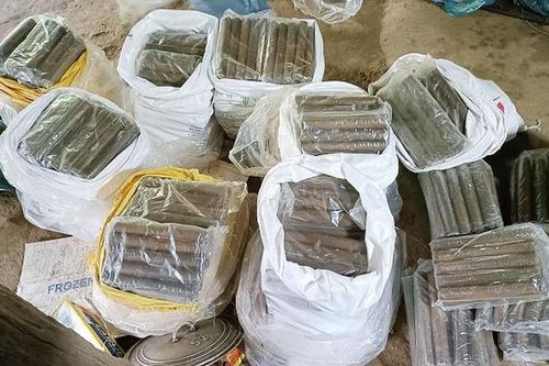Triệt phá đường dây tàng trữ, mua bán trái phép vật liệu nổ quy mô lớn