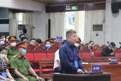 Xét xử đường xây xăng lậu 2.900 tỷ đồng: Viện KSND bác đề nghị tù treo đối với người tình của đầu mối tiêu thụ