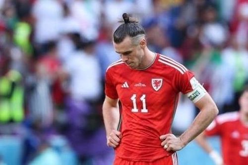 Gareth Bale bất lực trong chiến thắng lịch sử của tuyển Iran