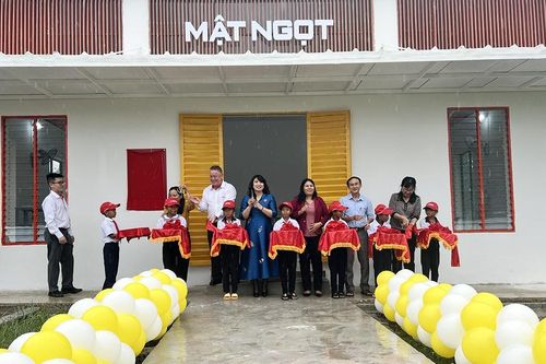 Khánh thành và trao chứng nhận Công trình xanh cho Dự án thư viện 'Mật Ngọt'