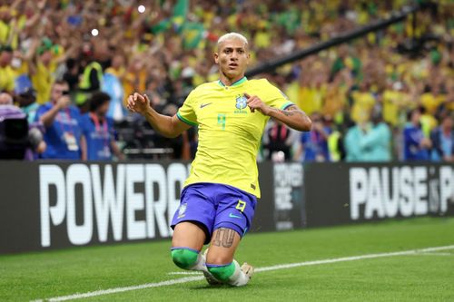 Richarlison ghi cú đúp, Brazil đánh bại Serbia
